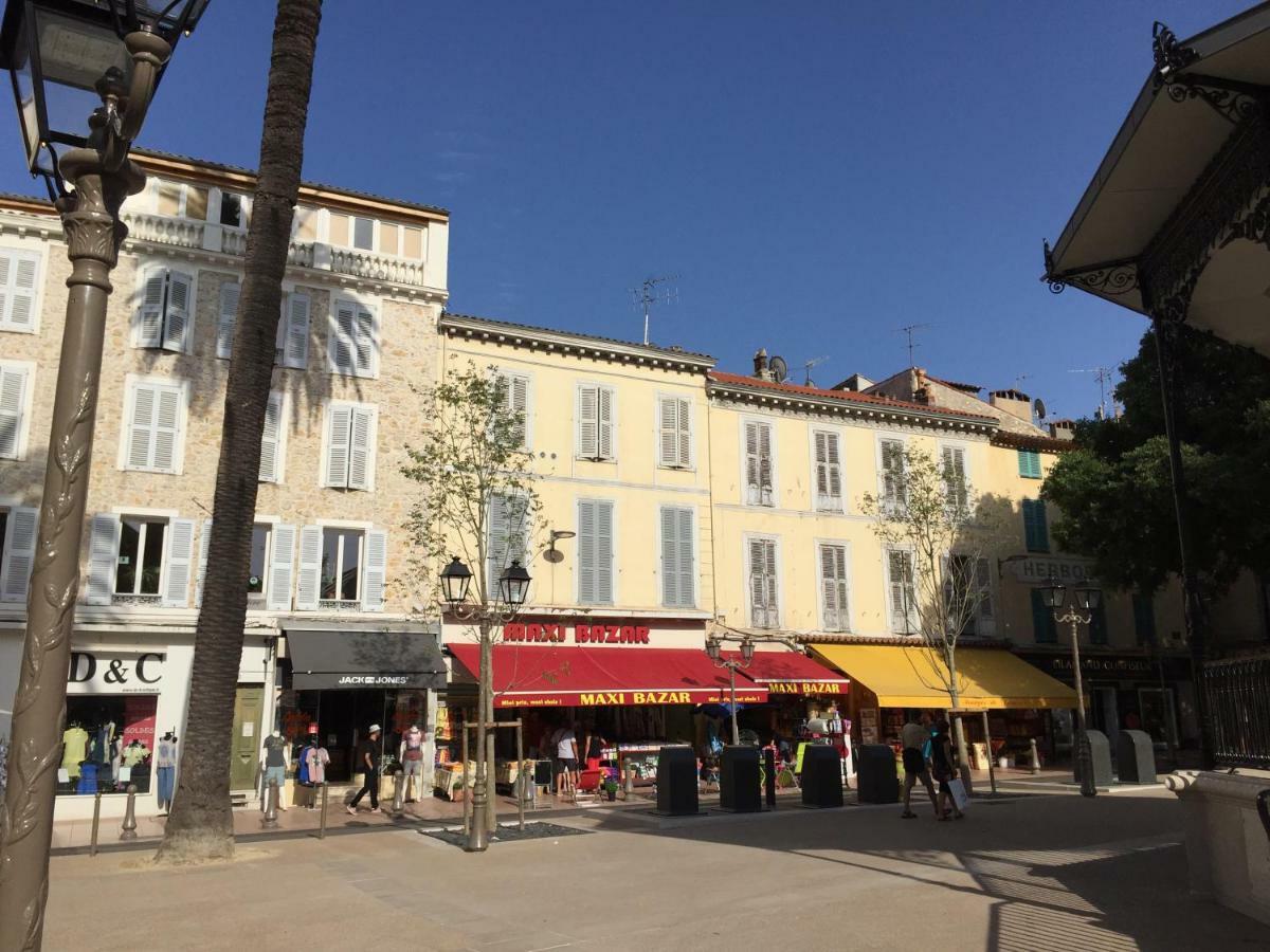 Bright & Modern Apartment In The Heart Of Antibes Zewnętrze zdjęcie